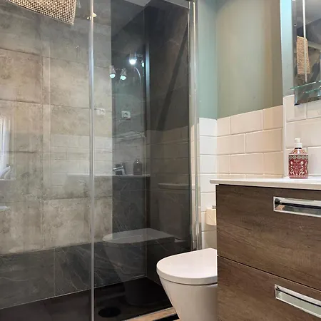 Boulevard Juan Bravo Apartamento *
