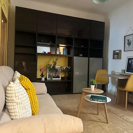 Apartamento Lavapies Apartment *