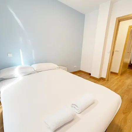 Comodas En Piso Amplio Guest house Madrid