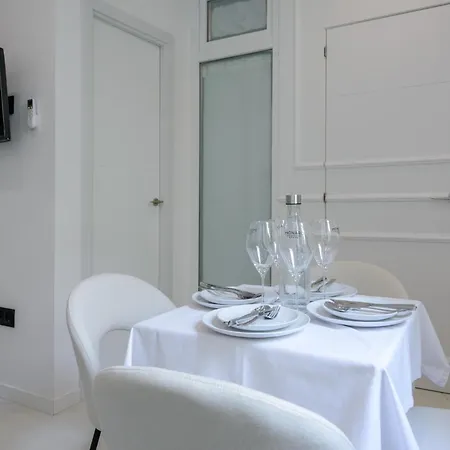 New Elegante, 2br And 1bth Apartmán