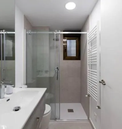 Apartment Artbel En Embajadores *