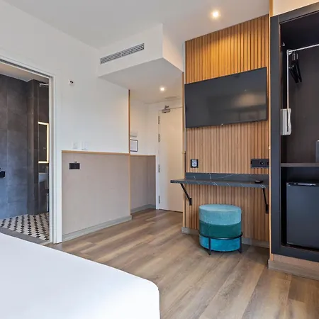 Acta Madfor Hotell