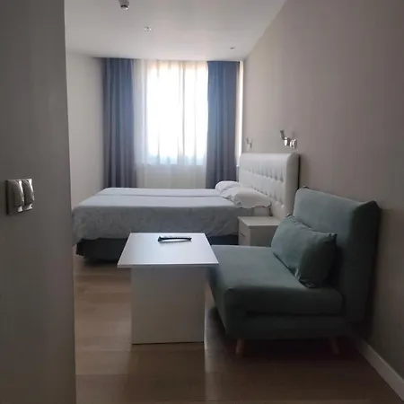 Aparthotel Boutique Urban Serrano 2*