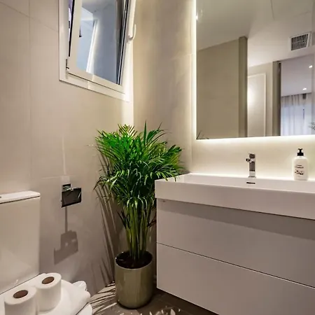 Luxury & Exclusive Salamanca 10 Pax Apartment Madrid