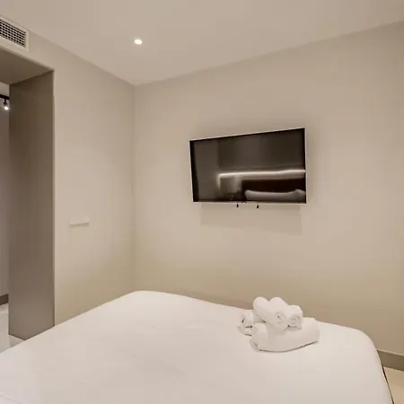 Luxury & Exclusive Salamanca 10 Pax Apartment Madrid