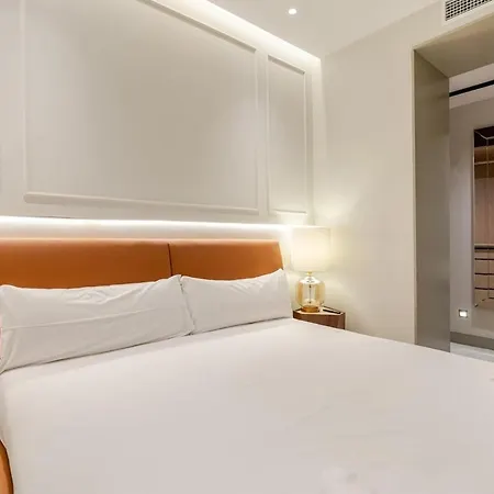 Luxury & Exclusive Salamanca 10 Pax Apartment *