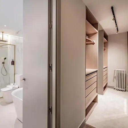 Luxury & Exclusive Salamanca 10 Pax Apartment Madrid