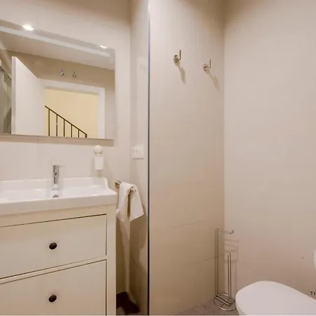 Vive Un Ambiente Unico 8 En Santa Ana 6 Madrid