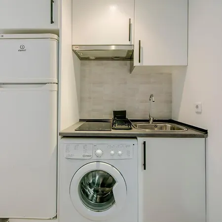 Apartment Cute & Cozy In Retiro