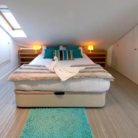 アパート Oshun Salamanca Iii Midstay Living *
