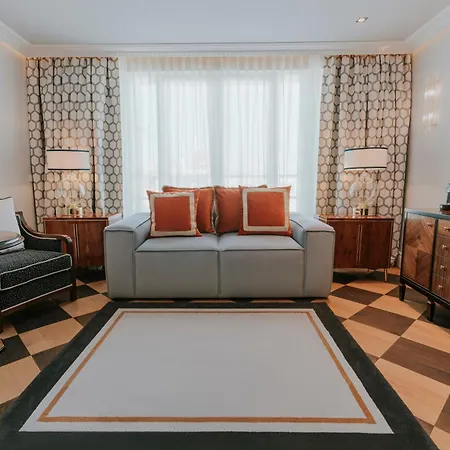 Wellington & Spa Hotel