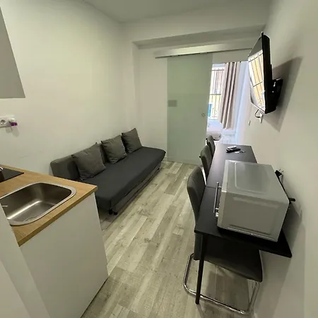 Larga Noviciado Centro Apartment
