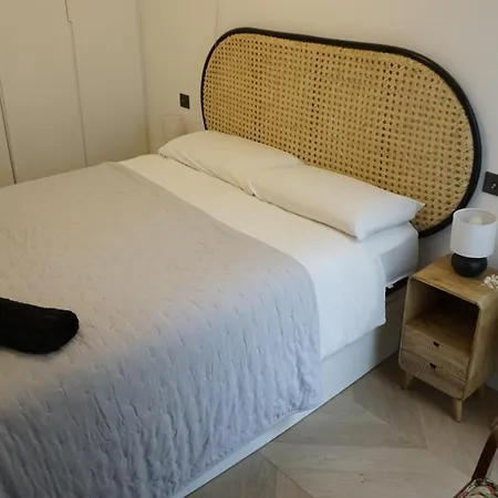 Luxury In Gran Via Apartment