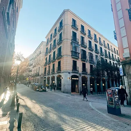 Adventure Hostel *