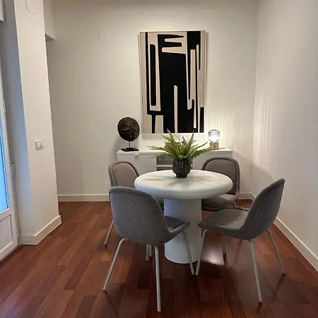 Apartamento Stylish & Cozy 1br Steps From Royal Palace | By Airnest