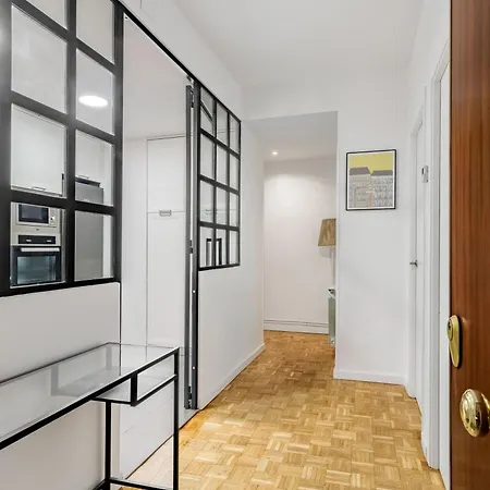 Charming La Latina Life - * Madrid