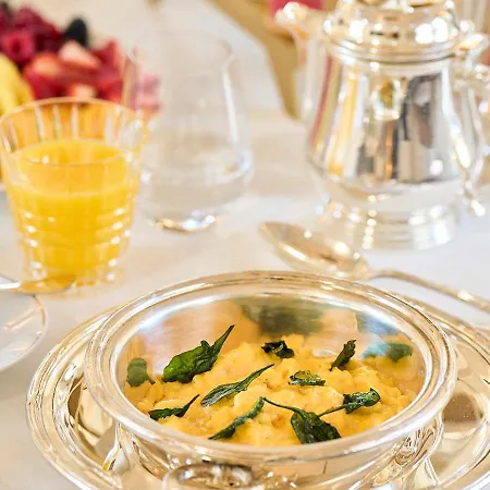 Hotel Mandarin Oriental Ritz, 5*