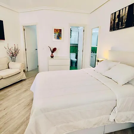 Centro En Gran Via - Callao - Sol Apartment *