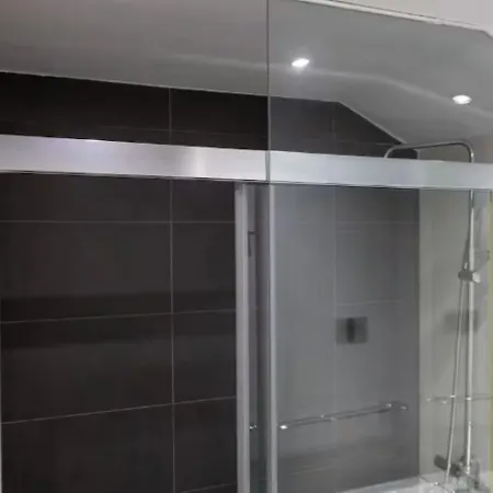 Apartamento Ah- Descubre Desde Un Atico Con Estilo Acogedor