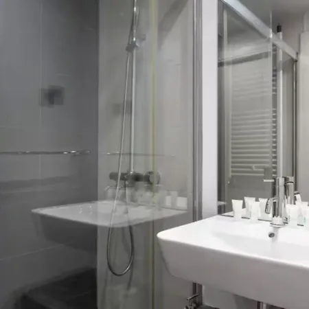 Apartamento Ah- Descubre Desde Un Atico Con Estilo Acogedor