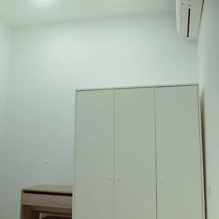 Hostal Only For Women Madrid-sol Madrid