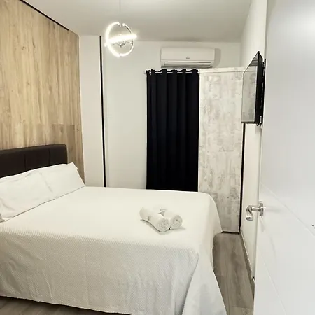 Larga Noviciado Centro Apartment Madrid