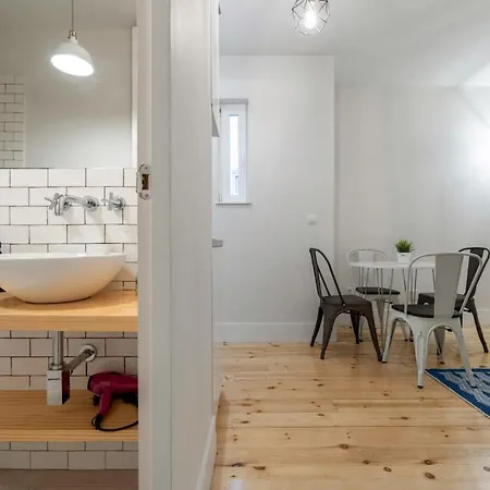 1 Bedroom 1 Bathroom Furnished - Chamberi - Cozy Modern- Mintystay * Madrid