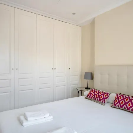 Minty - Plaza Mayor 3 Bd