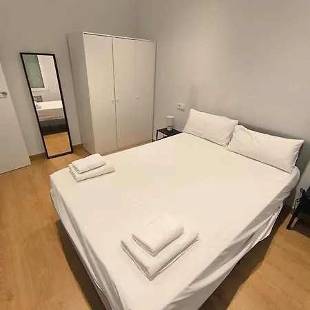 Ah - Chamartin Smart Rooms - Practicas, Modernas Y Bien Situadas Madrid