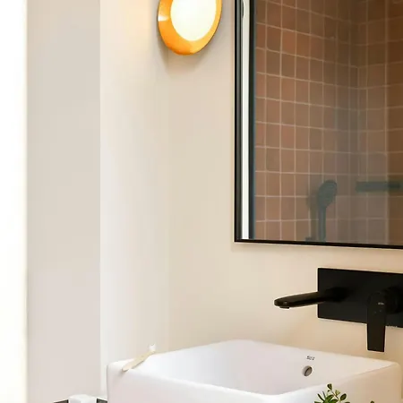 Sonder By Marriott Bonvoy Sofia Atocha 3*