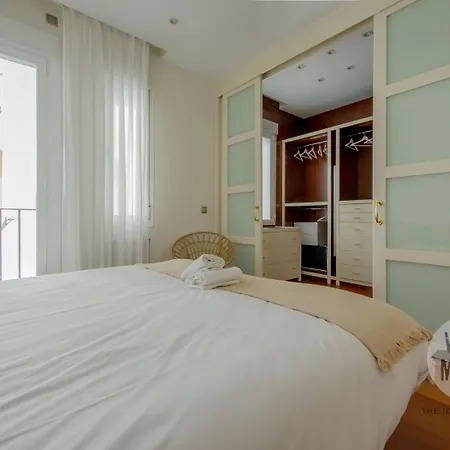 Vistas Exclusivas 10 En Duque De Osuna 8 *
