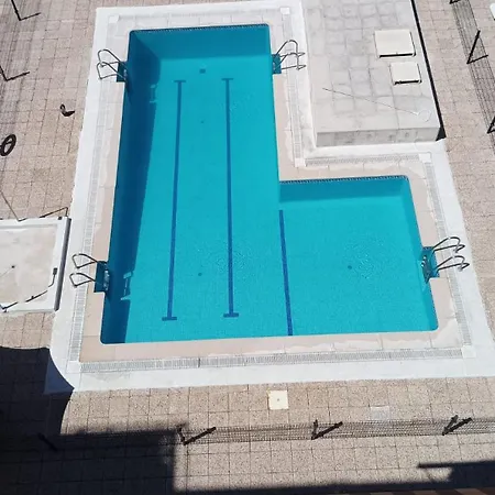 Apartmento Con Piscina Y Parking Barajas Ifema Daire Madrid