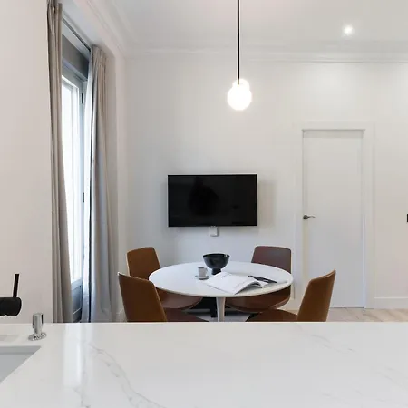 Apartmán Luz Y Diseno En Malasana, Piso Centrico Y Nuevo *