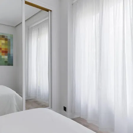 Luz Y Diseno En Malasana, Piso Centrico Y Nuevo Apartmán *