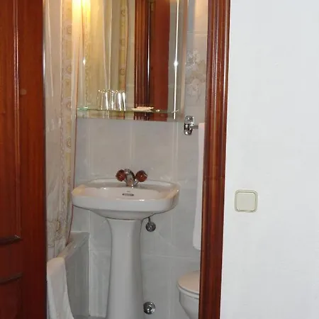 Fuencarral Kryse&breogan Guest house