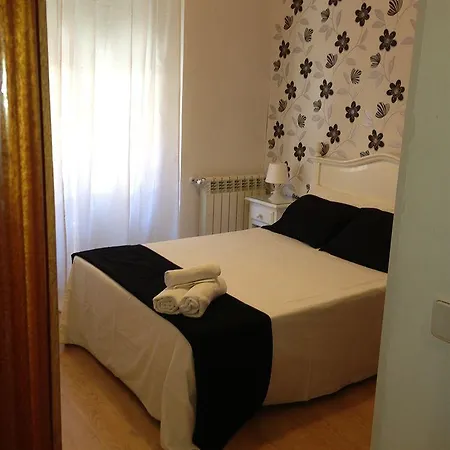 Hotel La Estrella 2*