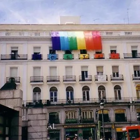 Gay Puerta Del Sol Affittacamere