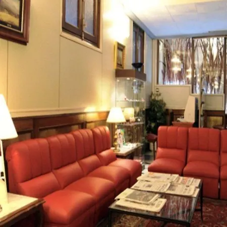 Hospedium Condes Hotel