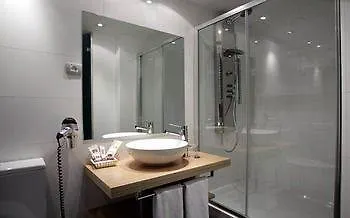 Petit Palace Plaza Del Carmen Hotel Madryt
