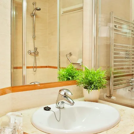 Limehome Calle De Don Ramon De La Cruz Lejlighedshotel Madrid