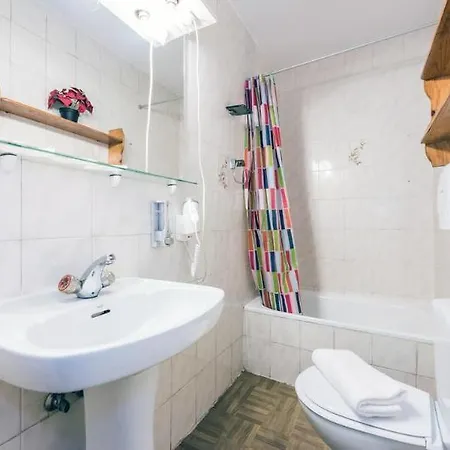 Village Hotel Madrid