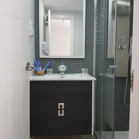 Village Love Apartment *