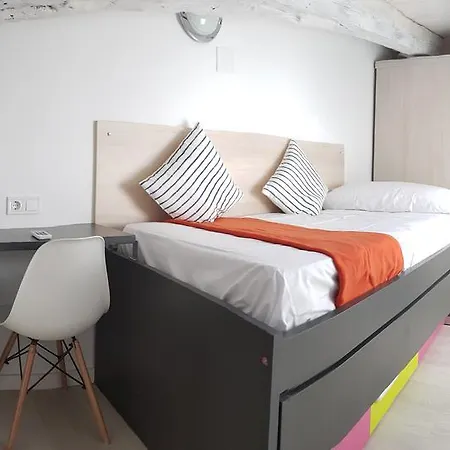 Village Love Apartment *