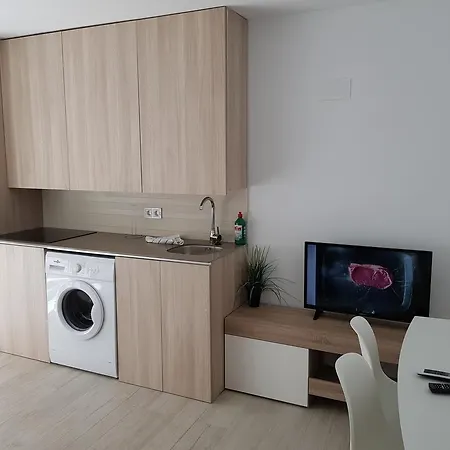 Apartment Village Love *