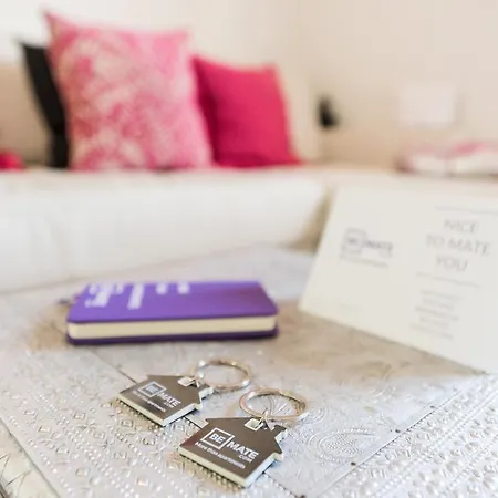 Plaza De Las Comendadoras City Center Apartment Madrid