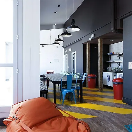 Room00 Chueca * Madrid
