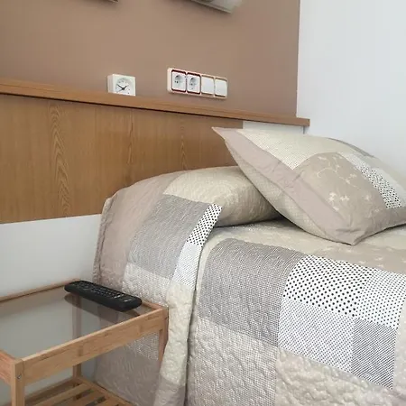 Jaén Pensión *