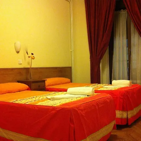 Pensionat Aresol 2*