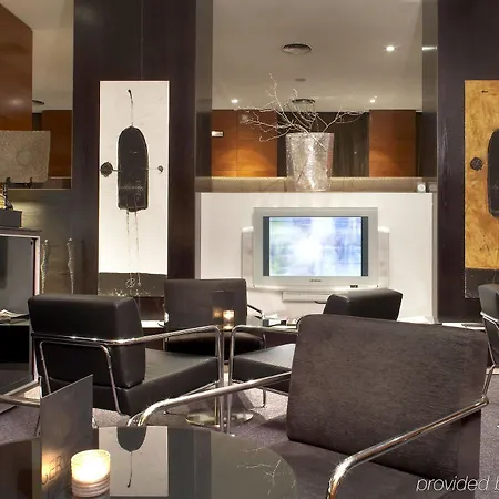 Hotel Ac Los Vascos By Marriott 3*