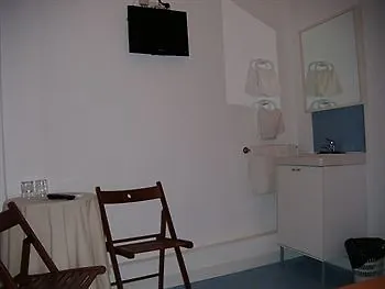 Puerta Del Sol 2*